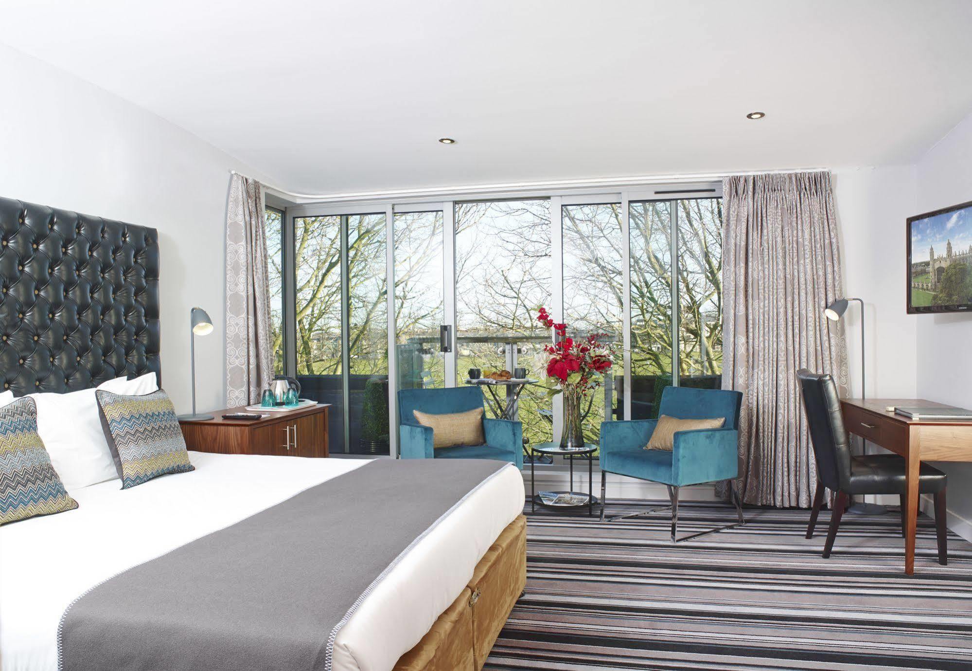 The Regent Aparthotel CBG Екстериор снимка